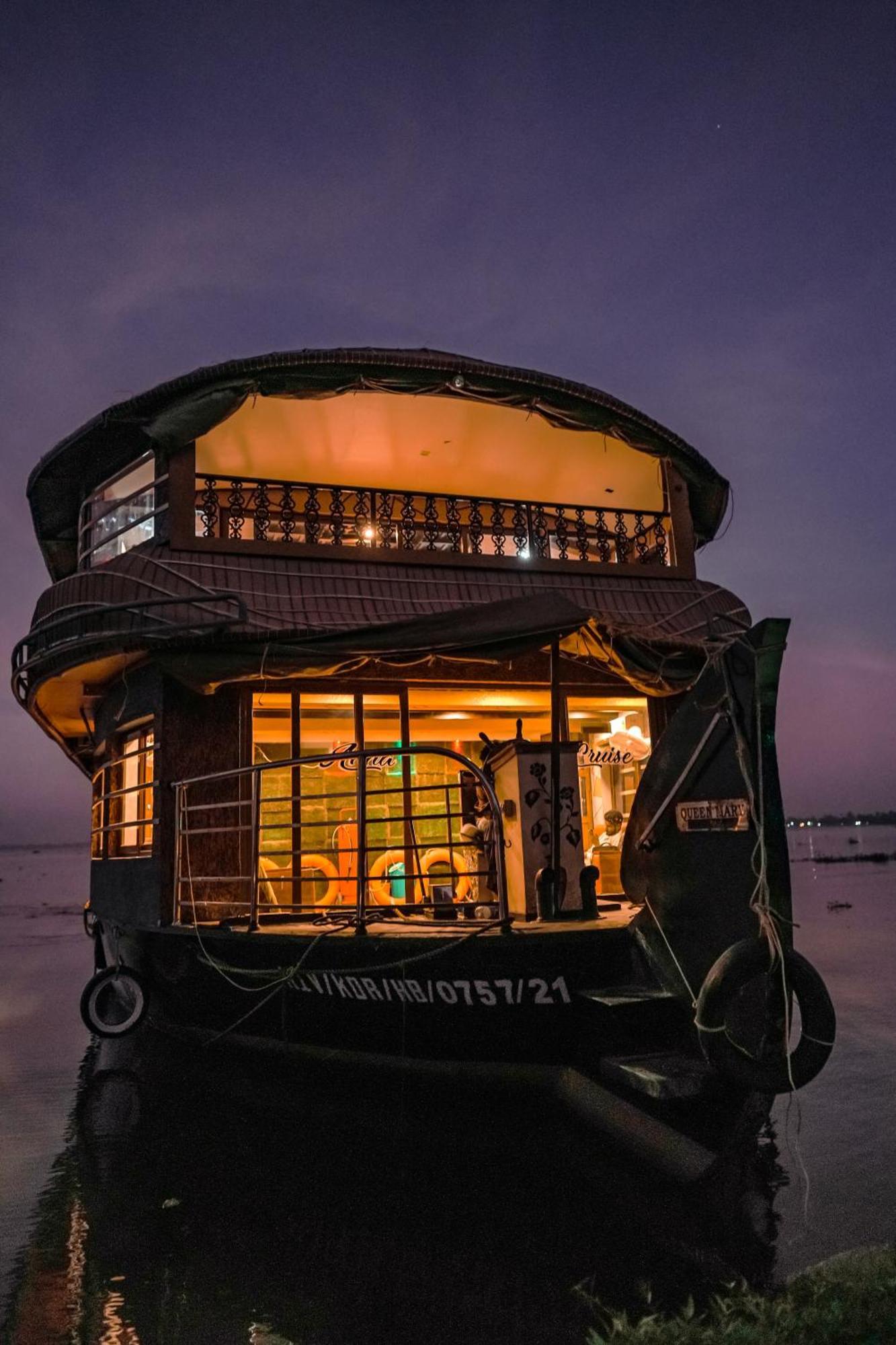 Venice Premium Houseboats Alleppey Alappuzha Esterno foto