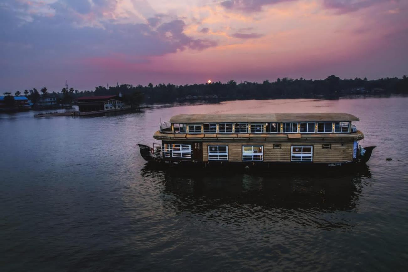 Venice Premium Houseboats Alleppey Alappuzha Esterno foto